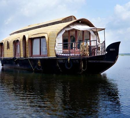 Hotel Aqua Castle Houseboat - By Aqua Jumbo Houseboats Alappuzha Exterior foto